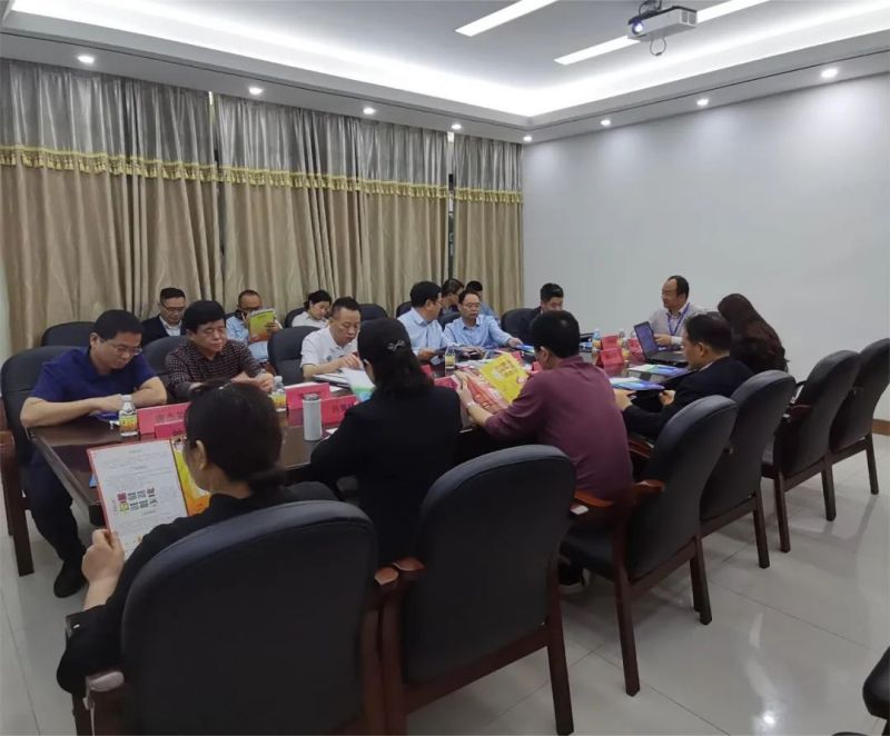 市衛(wèi)健委黨委書記、主任唐文靜等領(lǐng)導(dǎo)一行考察富興飛鴿藥業(yè)